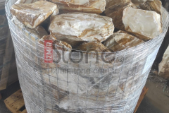 sari-beyaz-tambur-pebble-riviera-sunset-boulders-pebble-supplier-turkey-producer-cream-candy-stone-marble-zierkies-rivierakies-gerundet-getrommelt-lieferant-tuerkei